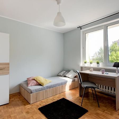 Krzywon 8 Rooms Warszawa Exteriör bild