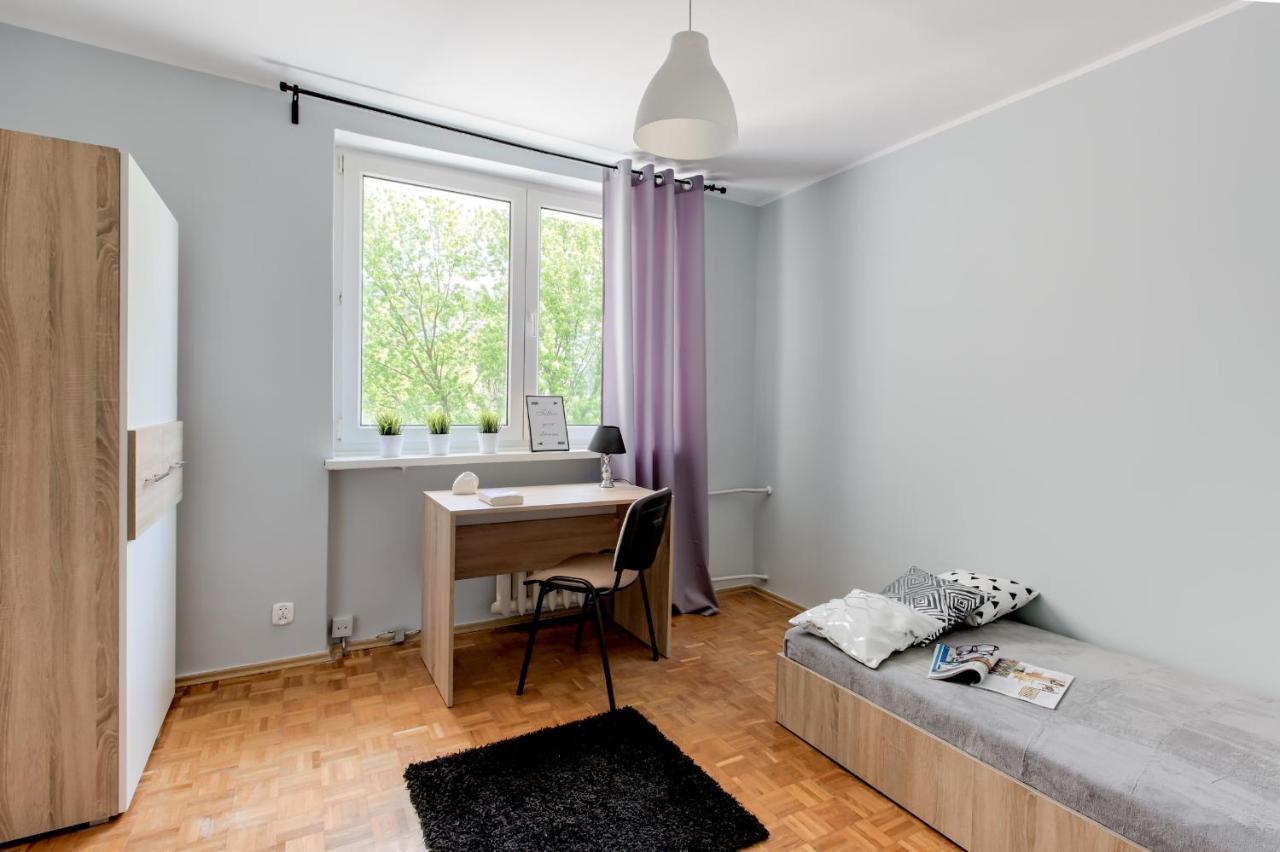 Krzywon 8 Rooms Warszawa Exteriör bild