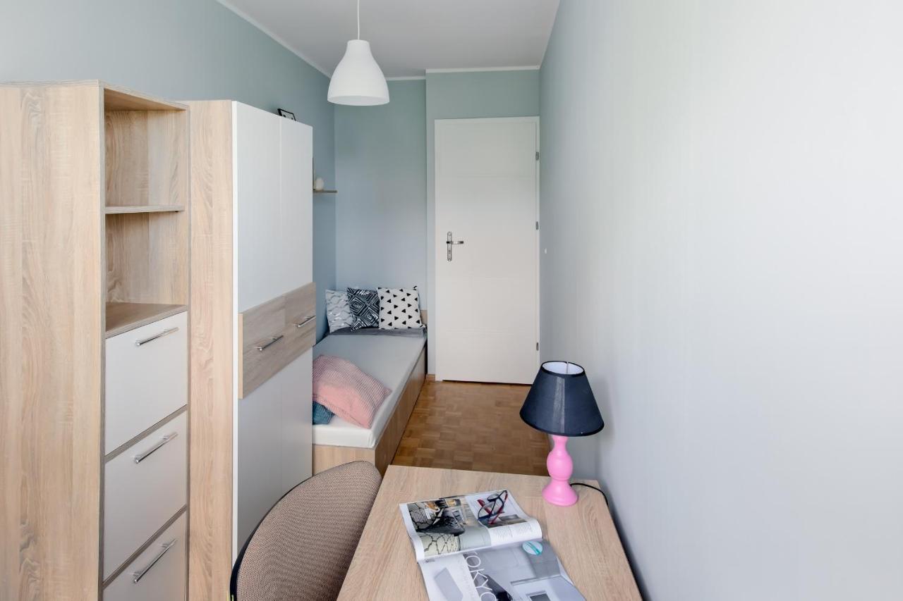 Krzywon 8 Rooms Warszawa Exteriör bild